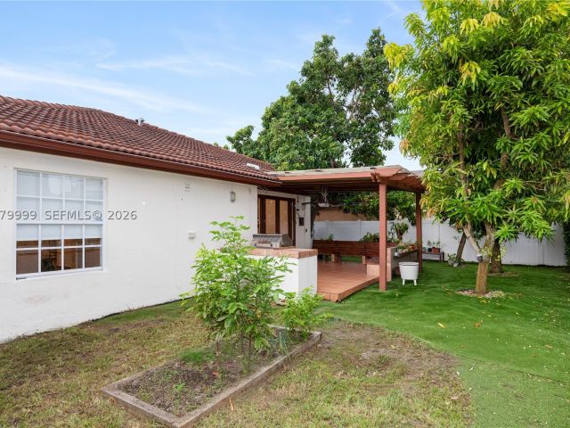 3-bedroom home for sale in Miami - 9822 SW 159th Path - MondialRealty