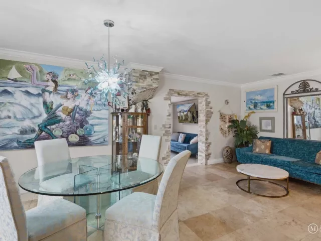 3-bedroom home for rent in Hallandale Beach - 707 SW 3RD Avenue - MondialRealty