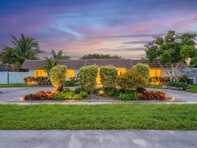 3-bedroom home for rent in Boca Raton - 1424 SW 13th Drive 1424 - MondialRealty