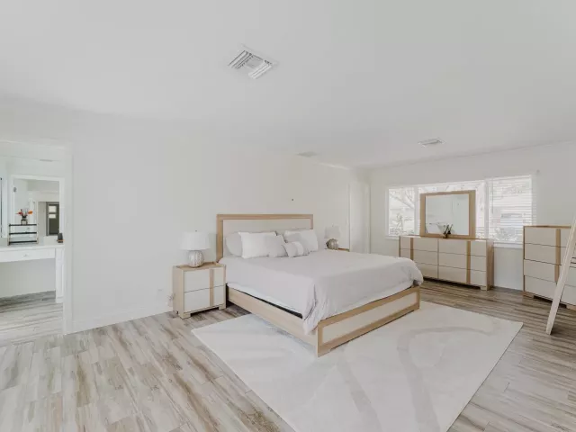 3-bedroom home for rent in Boca Raton - 1424 SW 13th Drive 1424 - MondialRealty