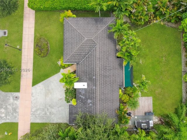 3-bedroom home for rent in Coral Gables - 3128 Coconut Grove Dr - MondialRealty