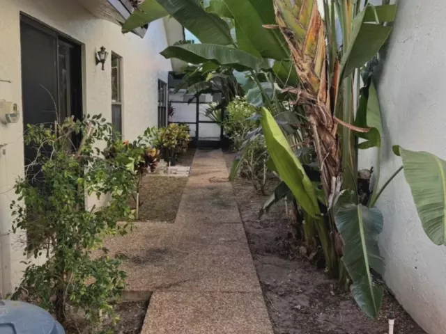 3-bedroom home for rent in Boca Raton - 21326 CAMPO ALLEGRO Drive - MondialRealty