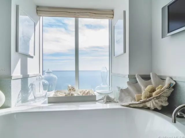 Apartment for rent  Unit #2705 - photo 1706877