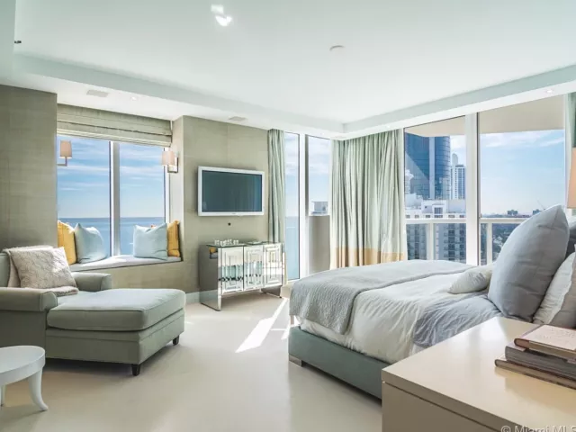 Apartment for rent  Unit #2705 - photo 1706880