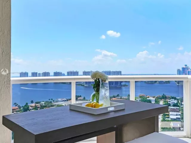 Apartment for rent  Unit #2705 - photo 1706882