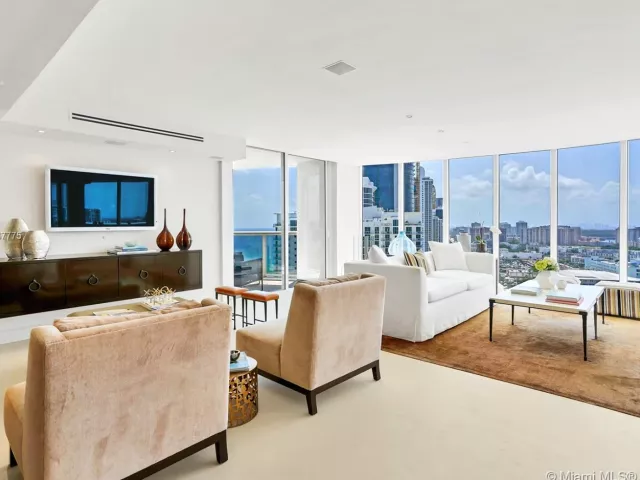 Apartment for rent  Unit #2705 - photo 1706861