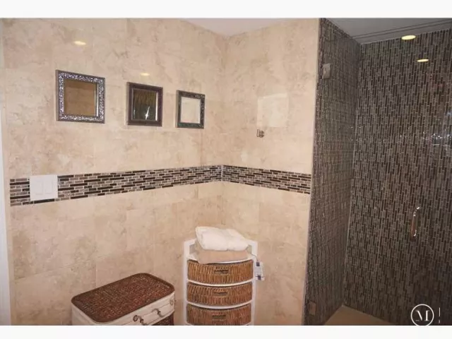 Apartment for rent  Unit #1611 - photo 277075