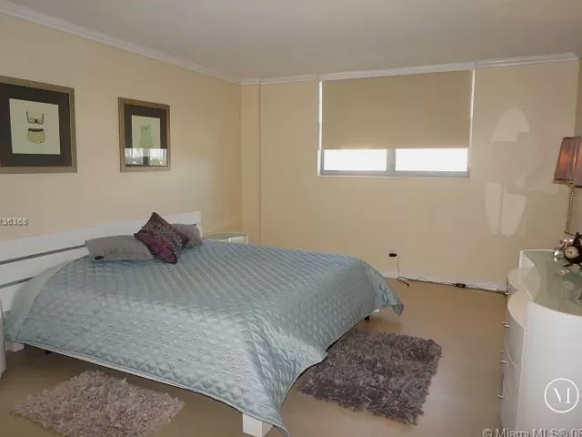 Apartment for rent  Unit #923 - photo 277024