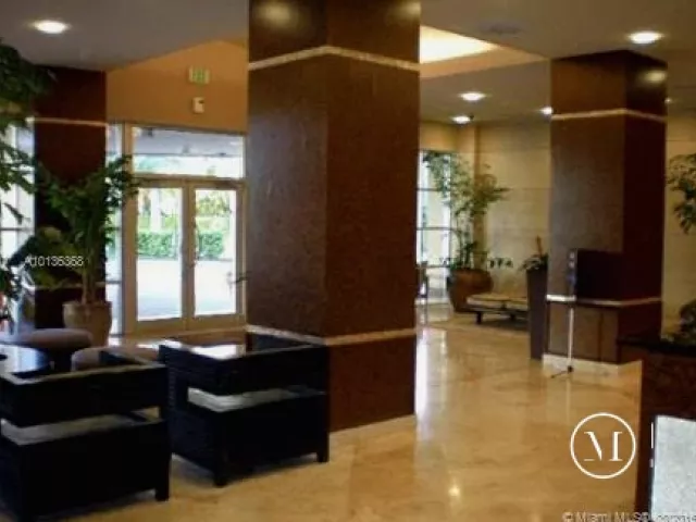 Apartment for rent  Unit #923 - photo 277037