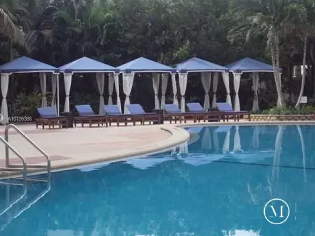 Apartment for rent  Unit #923 - photo 277040