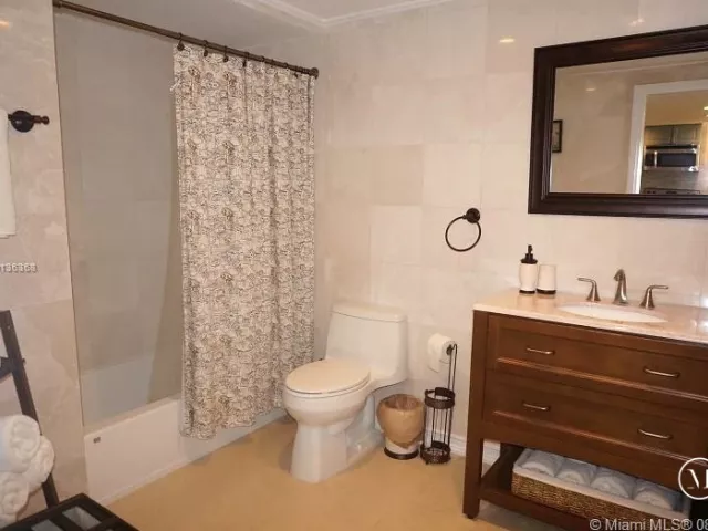 Apartment for rent  Unit #923 - photo 277019