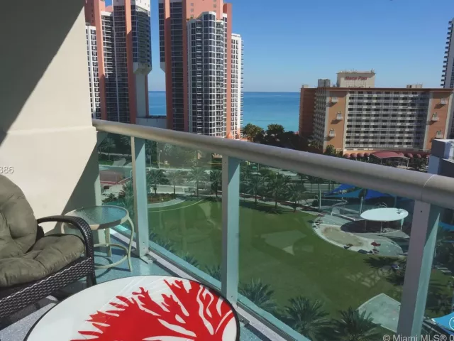 Apartment for rent  Unit #1417 - photo 277003