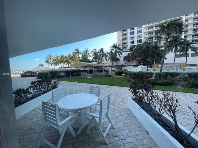 condo for rent in Hollywood - 3505 S Ocean Dr 105 - MondialRealty