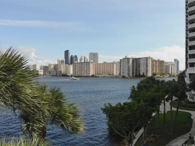 Apartment for sale  Unit #W-STE6 - photo 273443