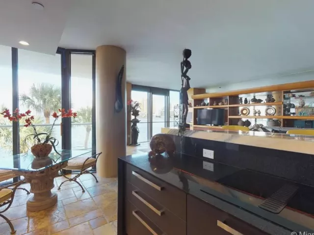 Apartment for sale  Unit #W-STE6 - photo 273467