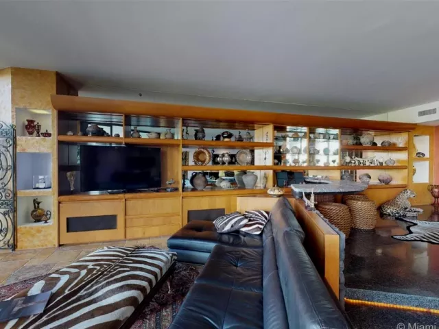 Apartment for sale  Unit #W-STE6 - photo 273472