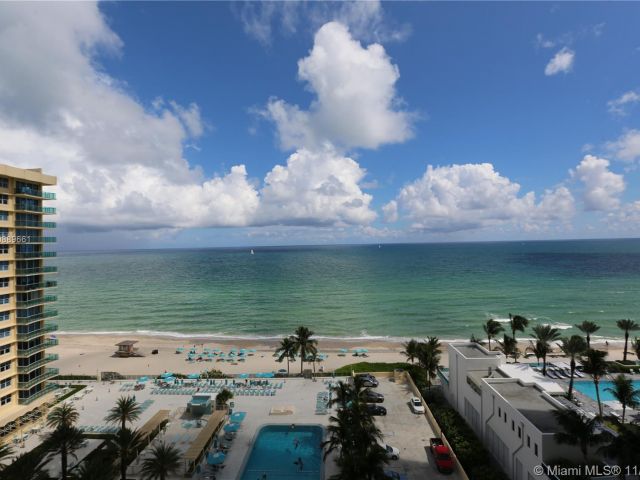 condo for rent in Hollywood - 2501 S OCEAN DR 1224 - MondialRealty