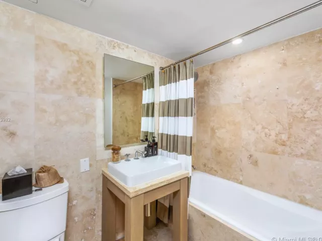 Apartment for rent  Unit #1544 - photo 1554414