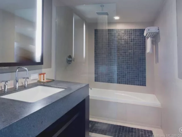 Apartment for rent  Unit #1555 - photo 1404215