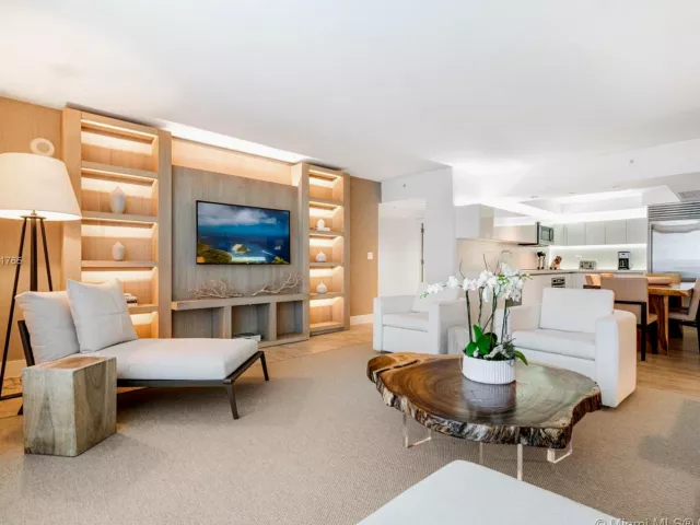 Apartment for rent  Unit #1115 - photo 1464275