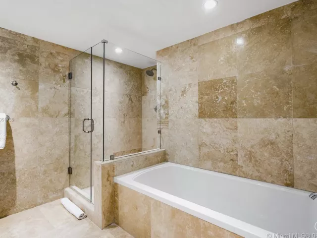 Apartment for rent  Unit #1115 - photo 1464259