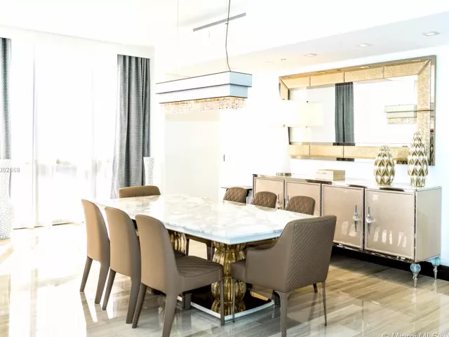 Apartment for sale  Unit #1402 - photo 1542298