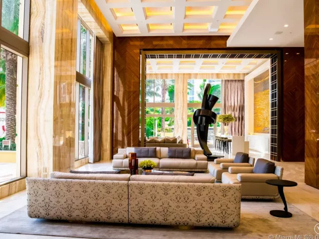 Apartment for sale  Unit #1402 - photo 1542304