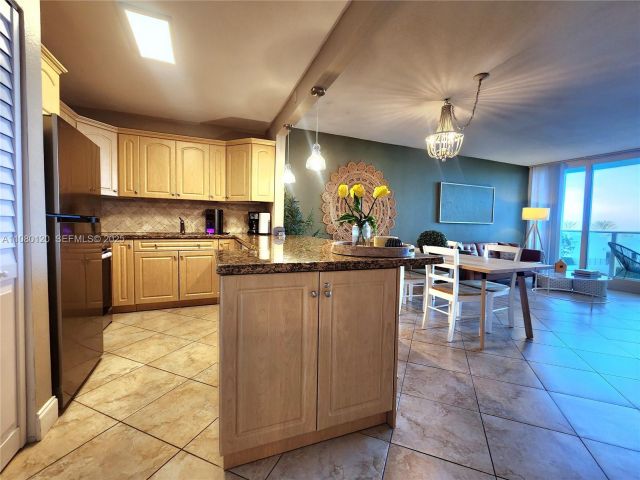 Apartment for rent  Unit #407 - photo 7443058