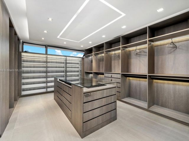 Home for rent at 440 Mola Ave - photo 7482812