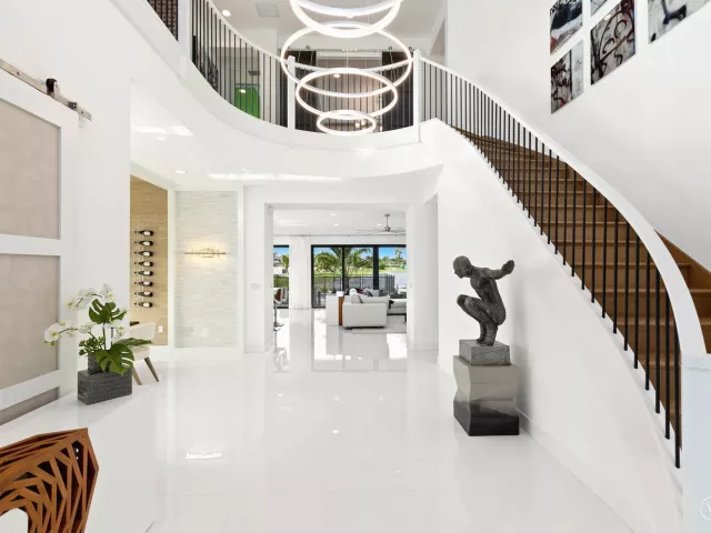 5-bedroom home for sale in Boca Raton - Boca Raton, FL 33434 - MondialRealty