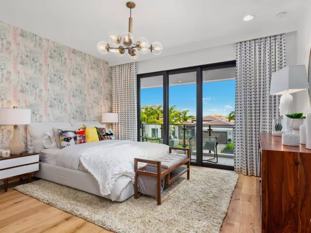 5-bedroom home for sale in Boca Raton - Boca Raton, FL 33434 - MondialRealty