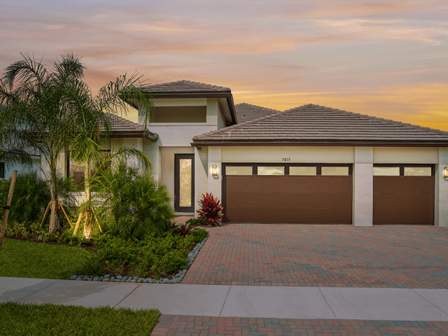 Home for sale at 5700 SW 106th Ave, Cooper City, FL 33328 - photo 2514455