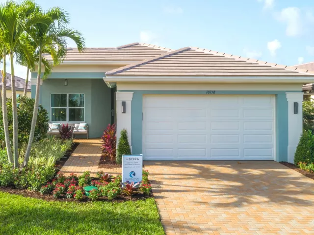 2-bedroom home for sale in Miami - 10735 SW Matisse Lane, Port St. Lucie, FL 34987 - MondialRealty