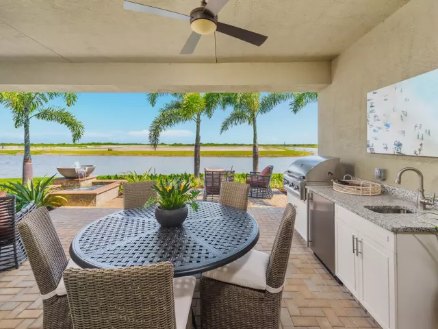 3-bedroom home for sale in Miami - 10735 SW Matisse Lane, Port St. Lucie, FL 34987 - MondialRealty