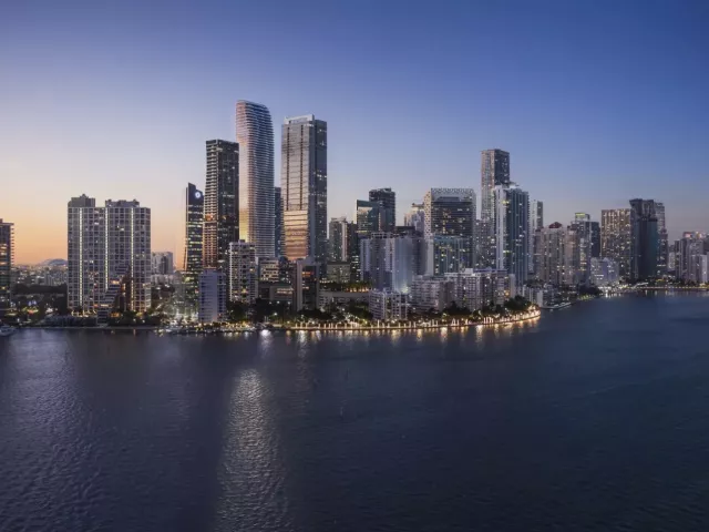 2-bedroom condo for sale in Miami - 1428 Brickell ave, Miami, FL 33131 - MondialRealty