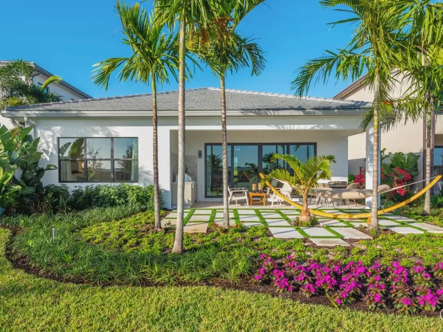 2-bedroom home for sale in Boca Raton - Boca Raton, FL 33434 - MondialRealty