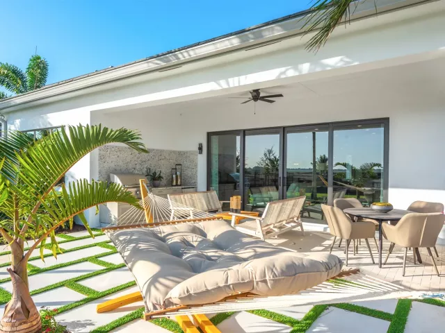 2-bedroom home for sale in Boca Raton - Boca Raton, FL 33434 - MondialRealty