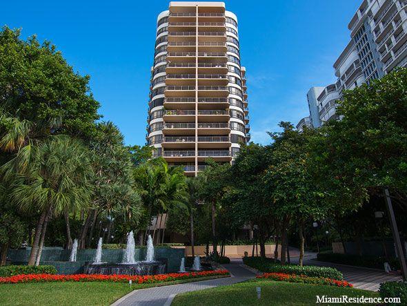 Formulering mat Vergoeding Tiffany 10175 Collins Avenue, Bal Harbour, FL 33154 | Condos for sale and  rent in Miami Florida | MONDIAL International Realty