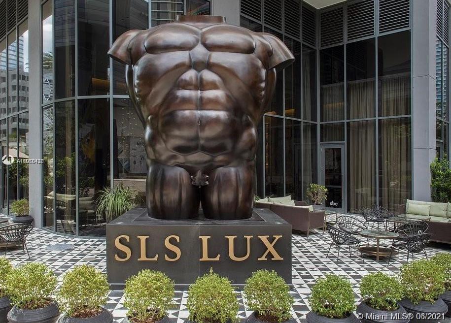 SLS LUX - Квартиры на продажу