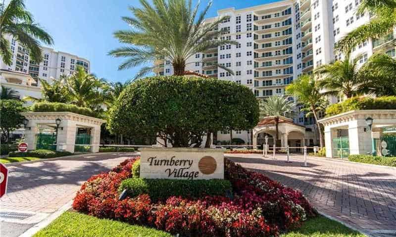Turnberry Village - Luxury Condos for sale at Aventura
